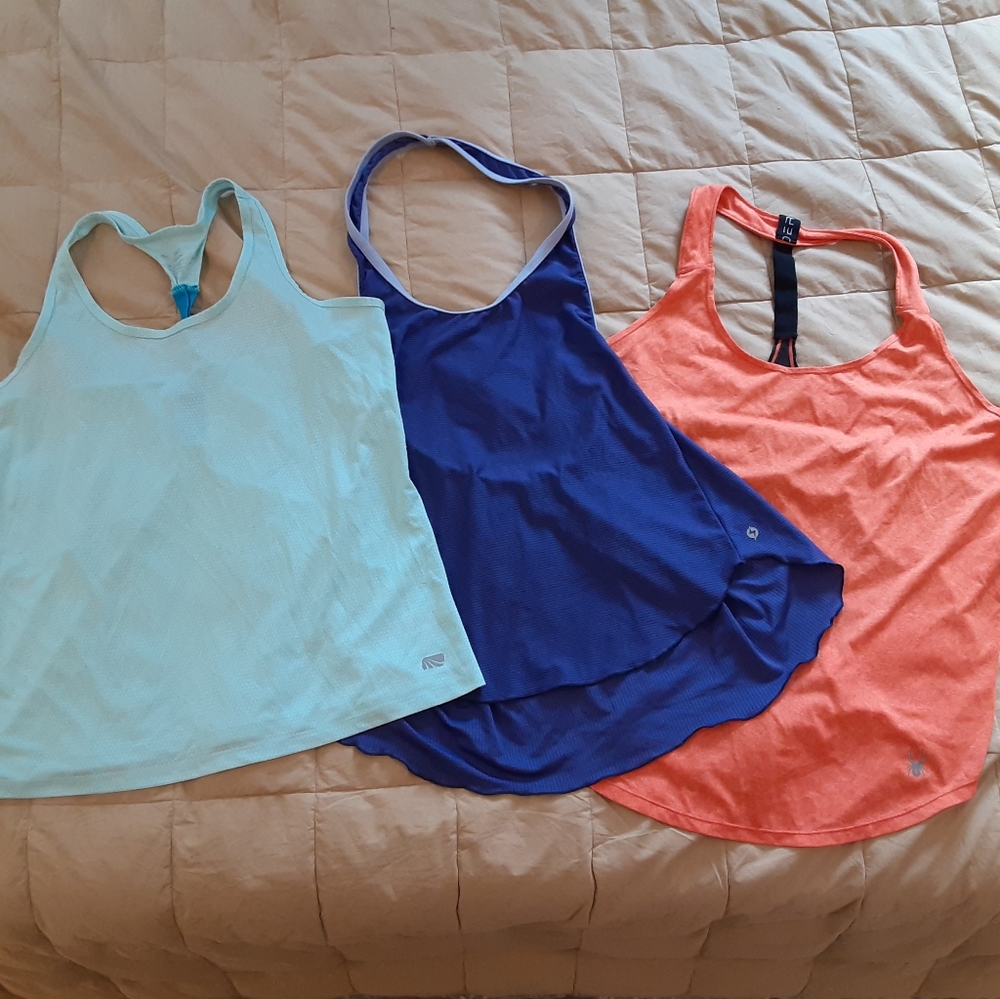 Lot of 3 women's tanks